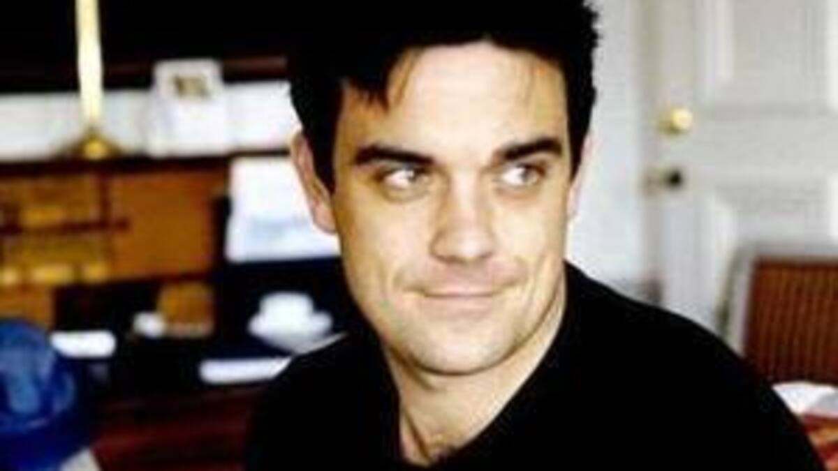 Robbie Williams quiere ser más famoso que Santa Claus