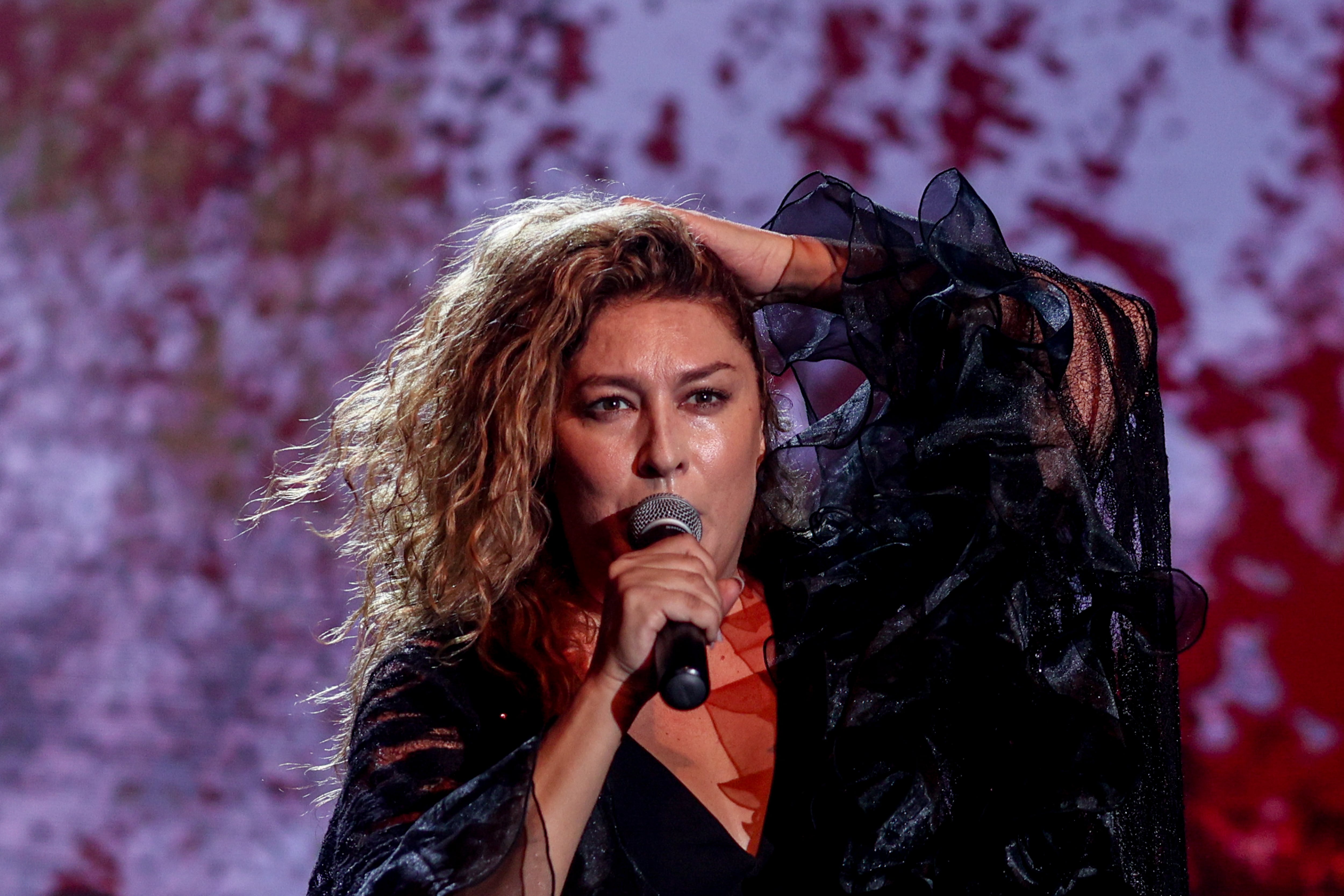 Estrella Morente durante un concierto en el Espacio Ibercaja Delicias