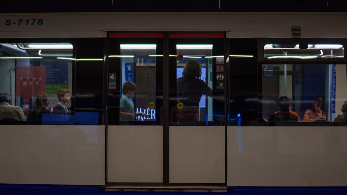 Cortada la Línea 6 de Metro de Madrid: estas son las alternativas de transporte