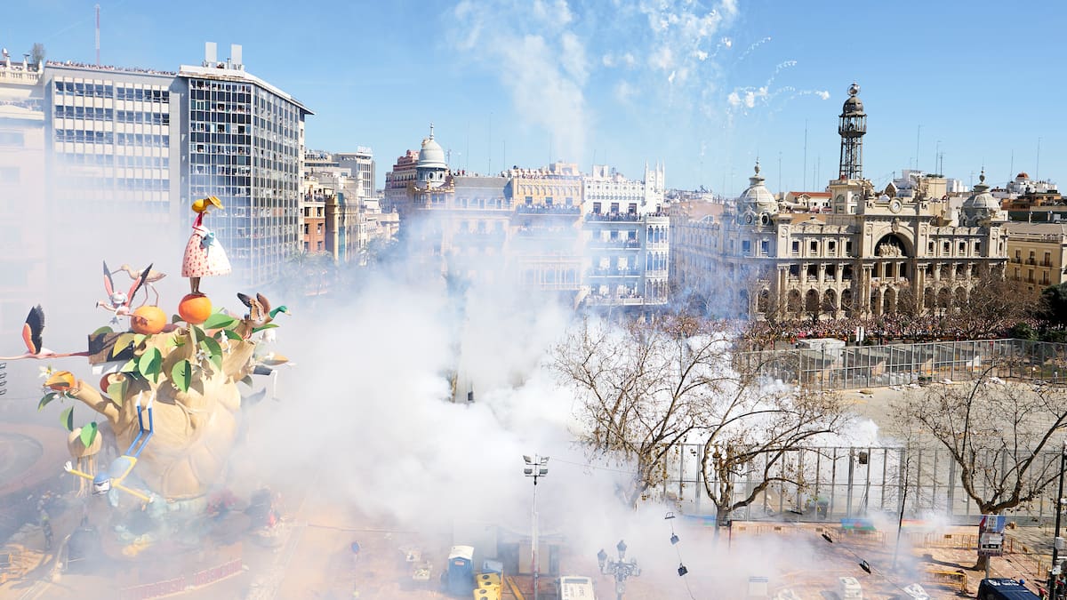 ¿Quién es el encargado de disparar la primera mascletà hoy, 1 de marzo? Arrancan las Fallas en Valencia este domingo