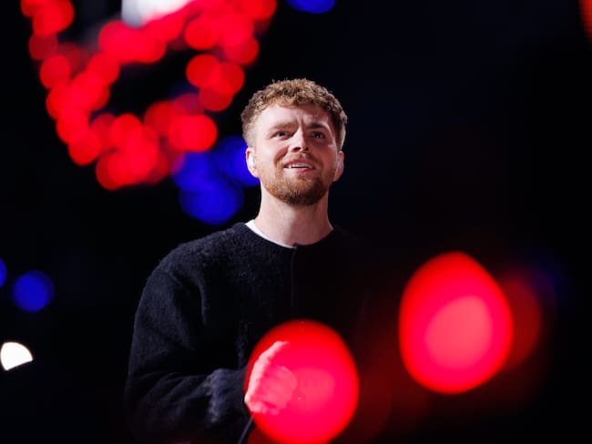 Alex Warren en concierto.