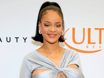 Rihanna bate un récord de la RIAA por el reconocimiento de sus sencillos