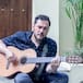‘So payaso’, el clásico de Extremoduro que ahora suena en la voz de Ismael Serrano