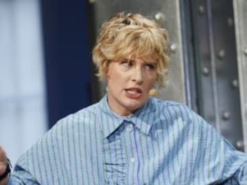 Tania Llasera muestra la brecha que hay entre el momento de postureo y el momento en el que lo compartes