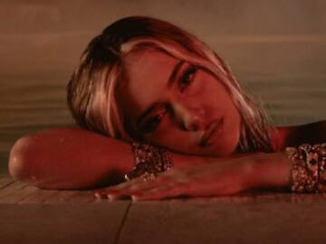 Ana Mena y Belinda consiguen el disco de oro en España con Las 12