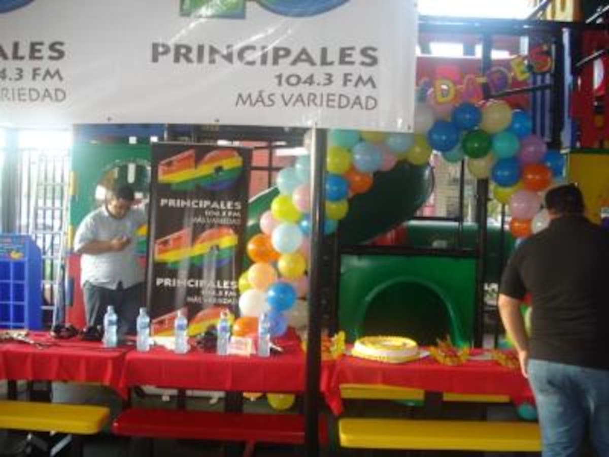 Mc Donald's Segundo Aniversario de La Hora sin Nombre