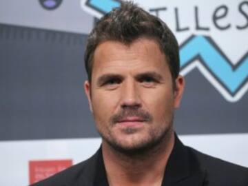 Dani Martín cumple 45 años rodeado de amor: especialmente de su novia Meriloves