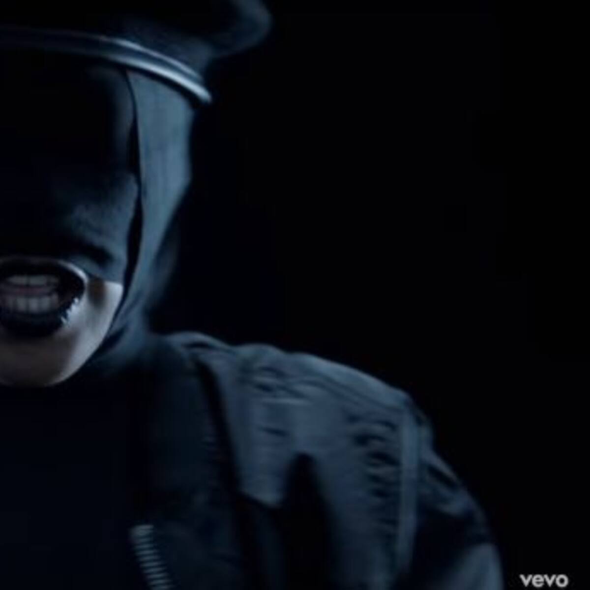 Las teorías de la nueva vocalista de los 'Black Eyed Peas'