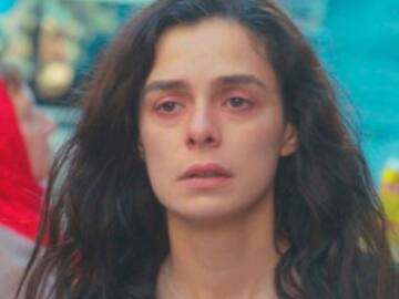 La serie Mujer de Antena 3 da el salto al papel