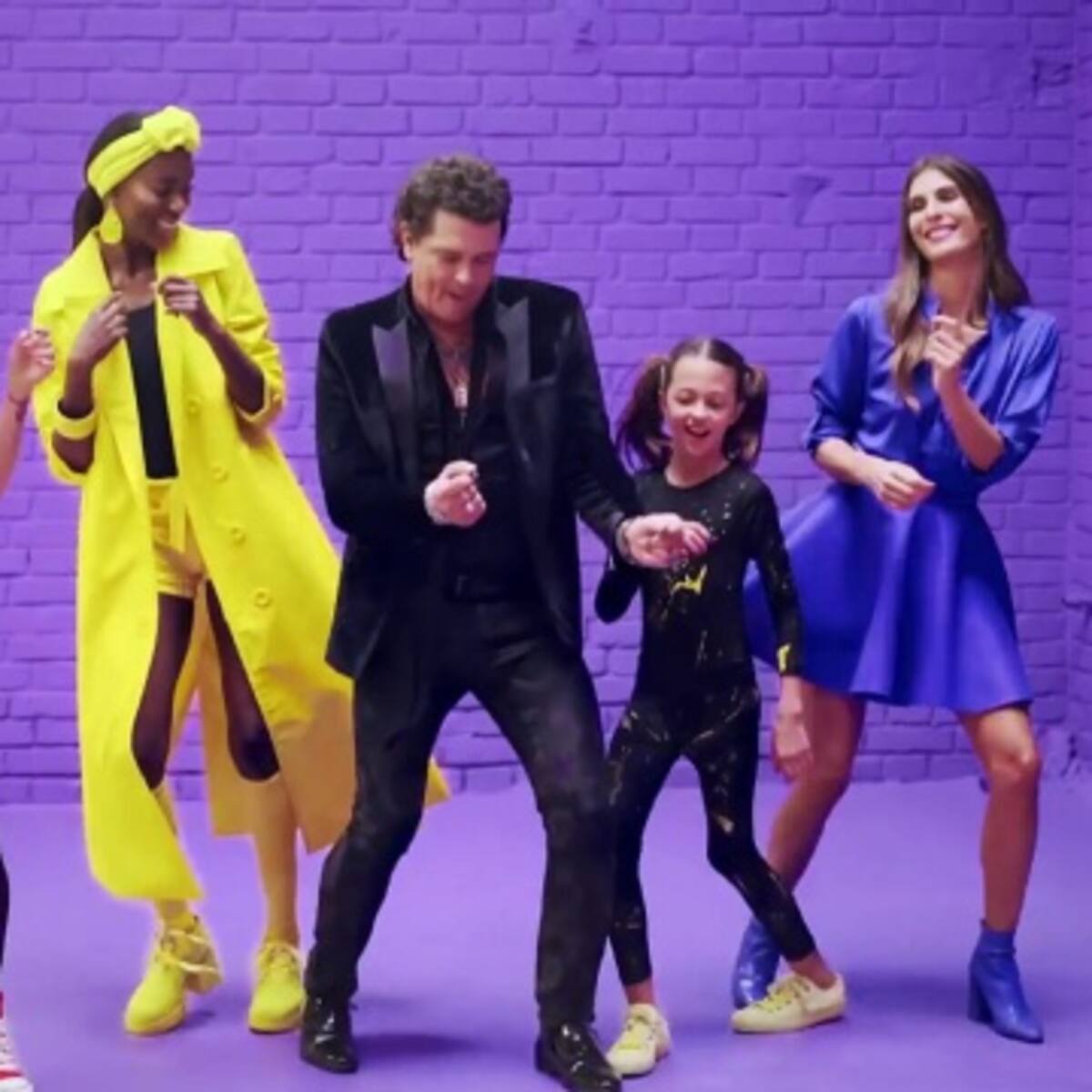 “Hoy Tengo Tiempo” de Carlos Vives