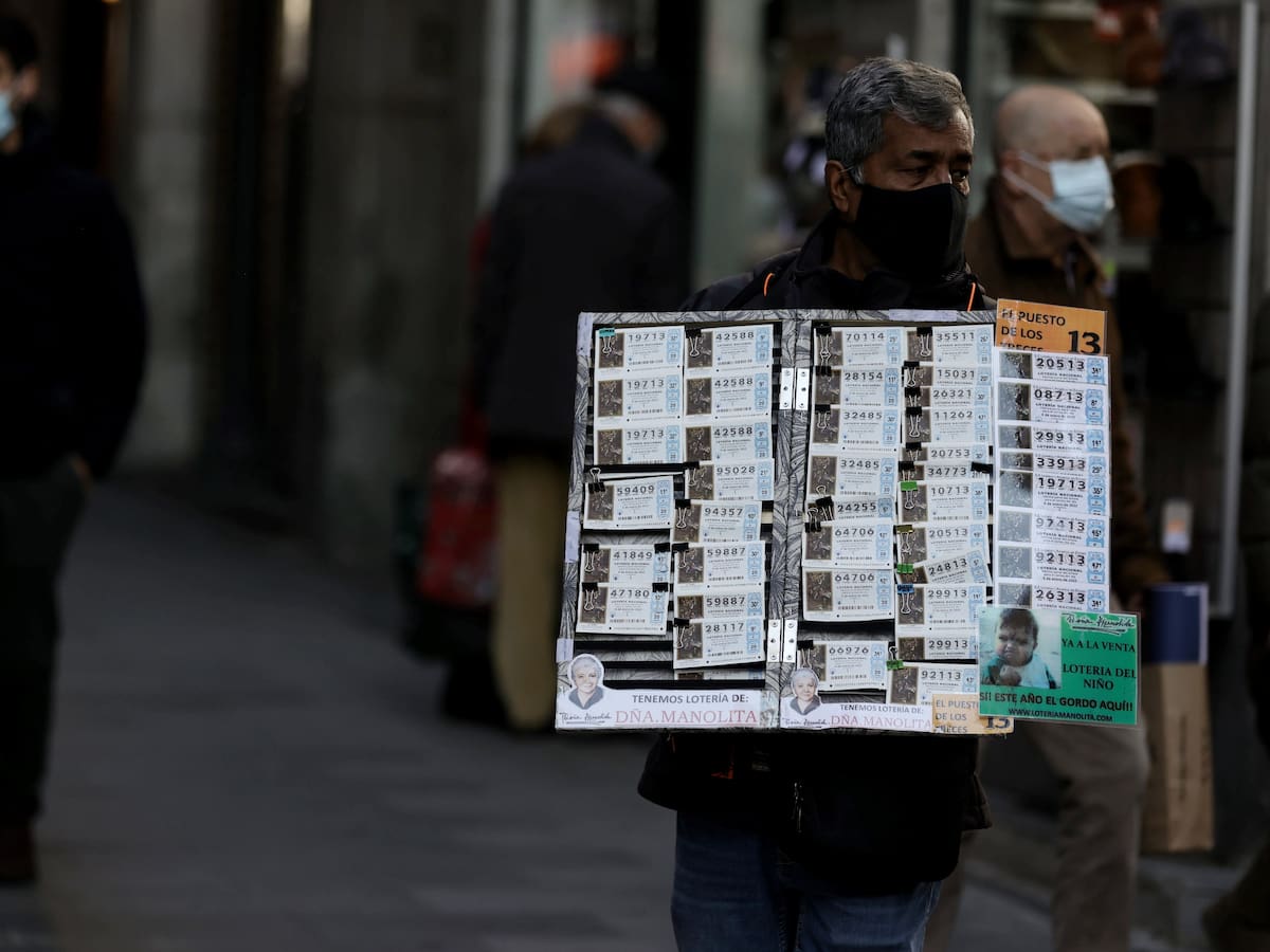 Ni un piso en Madrid, ni un Ferrari: esto es lo que te puedes comprar con el premio de la lotería del niño en 2026