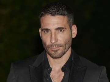 Miguel Ángel Silvestre y su nueva conquista: “No sé si estoy más enganchada a esto o a los Bridgerton”
