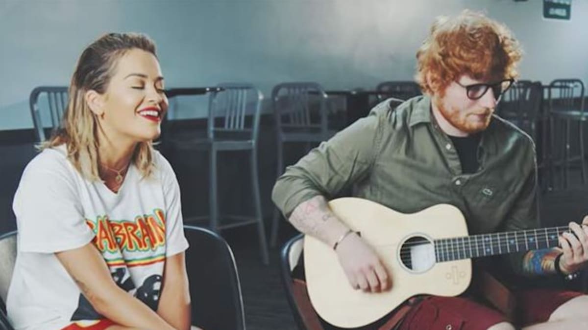 ¡Perfectos! Rita Ora y Ed Sheran cantan "Your Song"