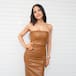 Natti Natasha prueba suerte como modelo de la mano de Carolina Herrera