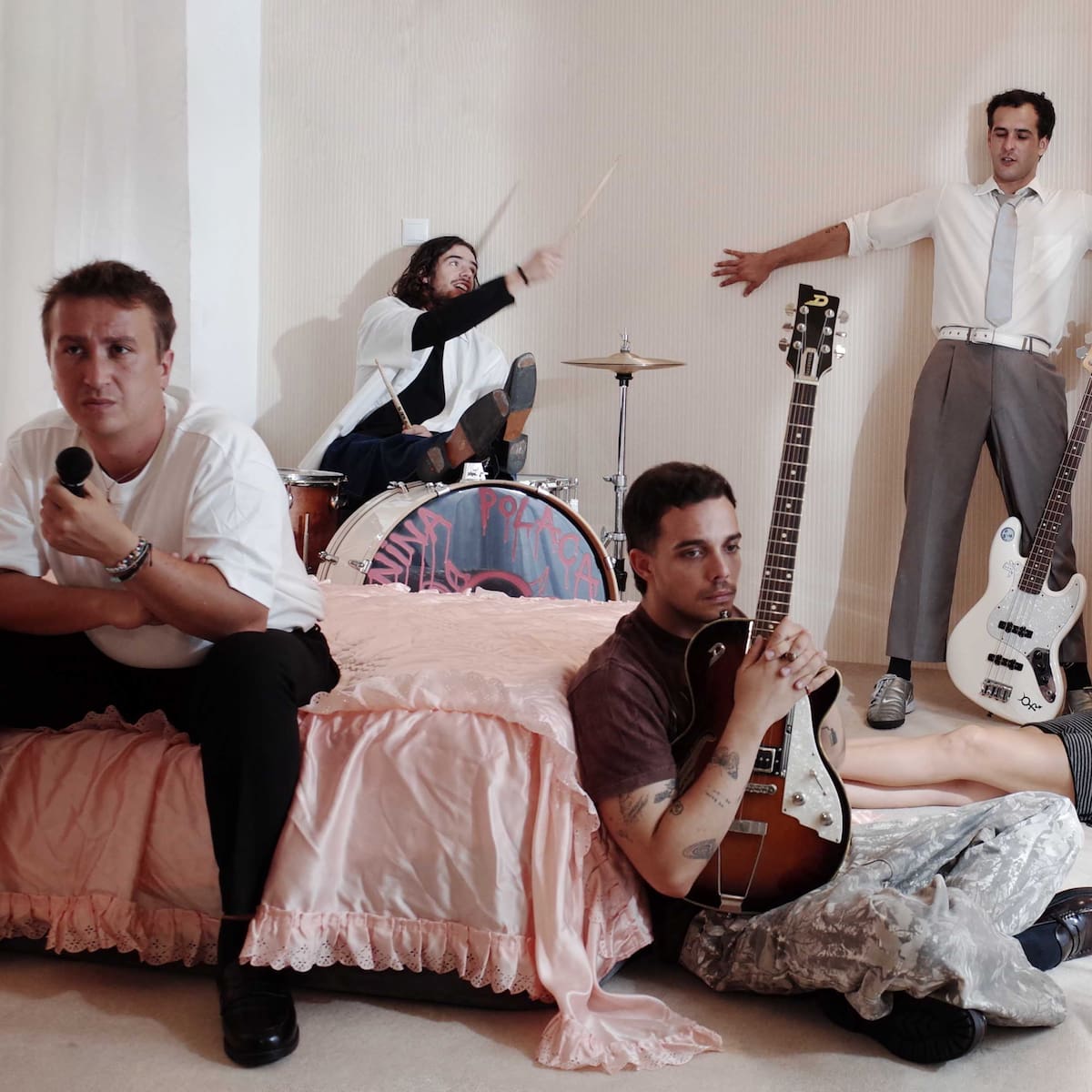 Niña Polaca presenta nuevo álbum: “No vamos a morir de hambre por decir lo que pensamos”