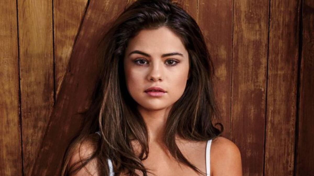 Selena Gómez rompe a llorar en un concierto al recordar a Christina Grimmie