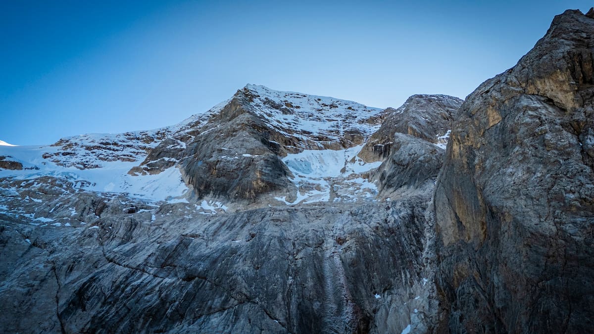 Cómo vivir gratis en los Alpes italianos durante un mes y cobrar 400 euros: así puedes hacerlo