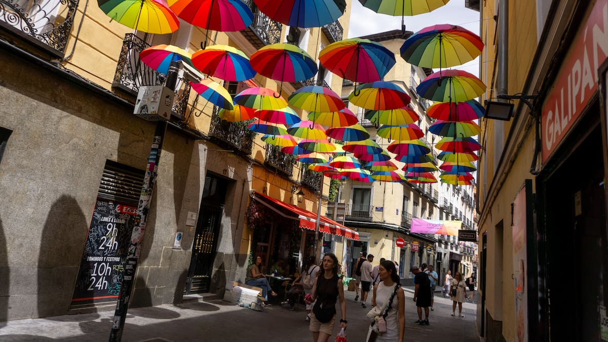 Estas son las calles cortadas y los corte de tráfico por el Orgullo LGTBIQ+ 2026 en Madrid