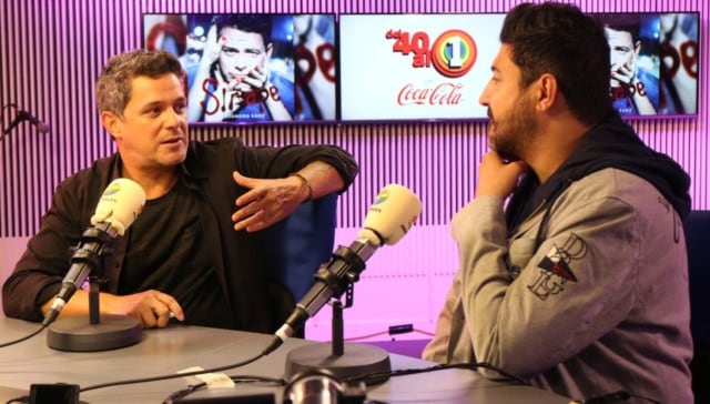 Alejandro Sanz, durante su visita a LOS40 con motivo del lanzamiento de Sirope.