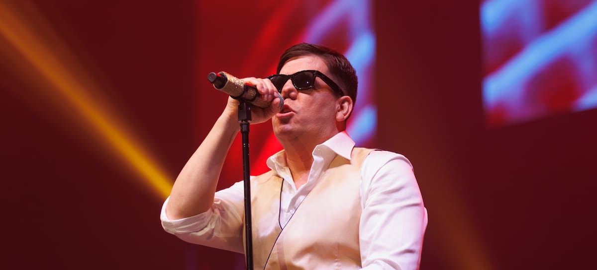 Lucas durante un concierto