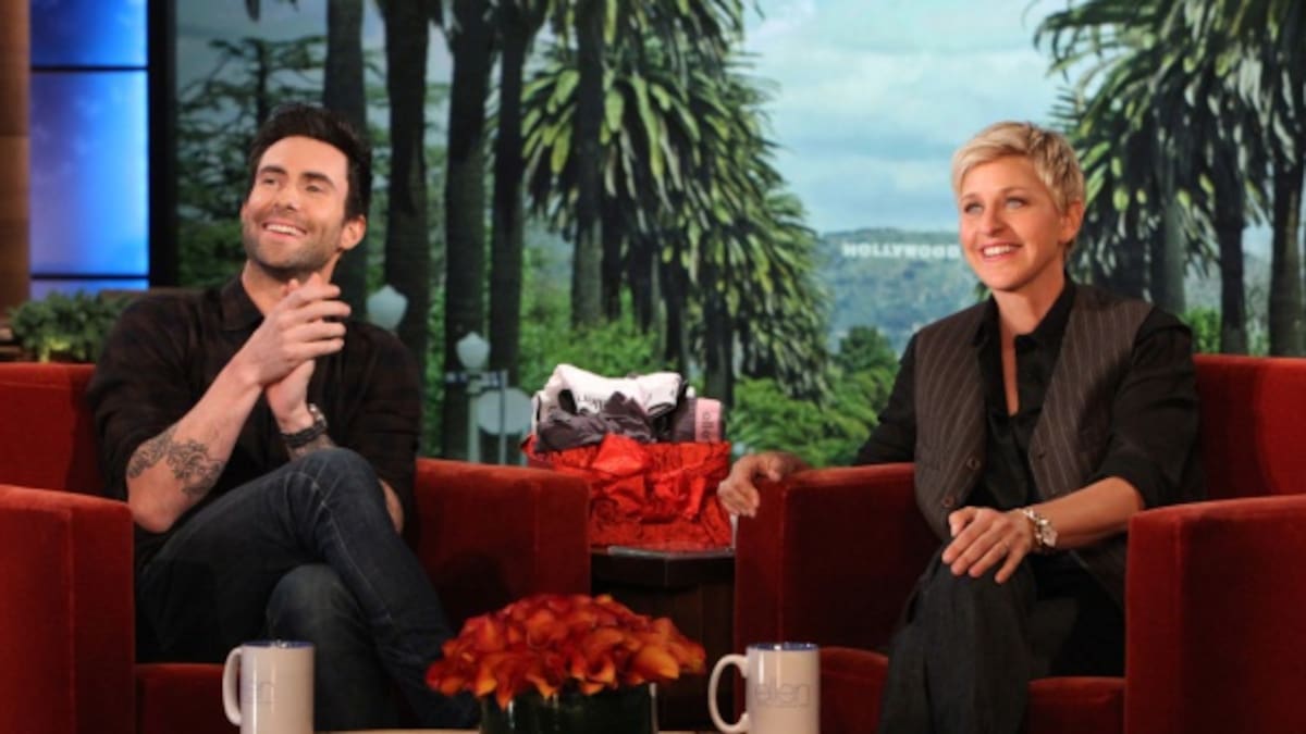 Adam Levine y Ellen DeGeneres juntos en el baño