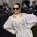 Rosalía y su criticada forma de adelgazar para enfundarse el vestido de la MET Gala 2022
