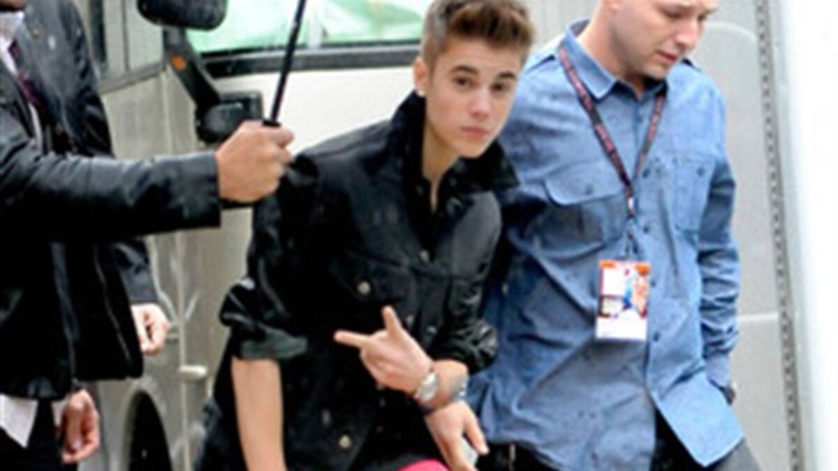 Justin Bieber soluciona algunas cuestiones legales