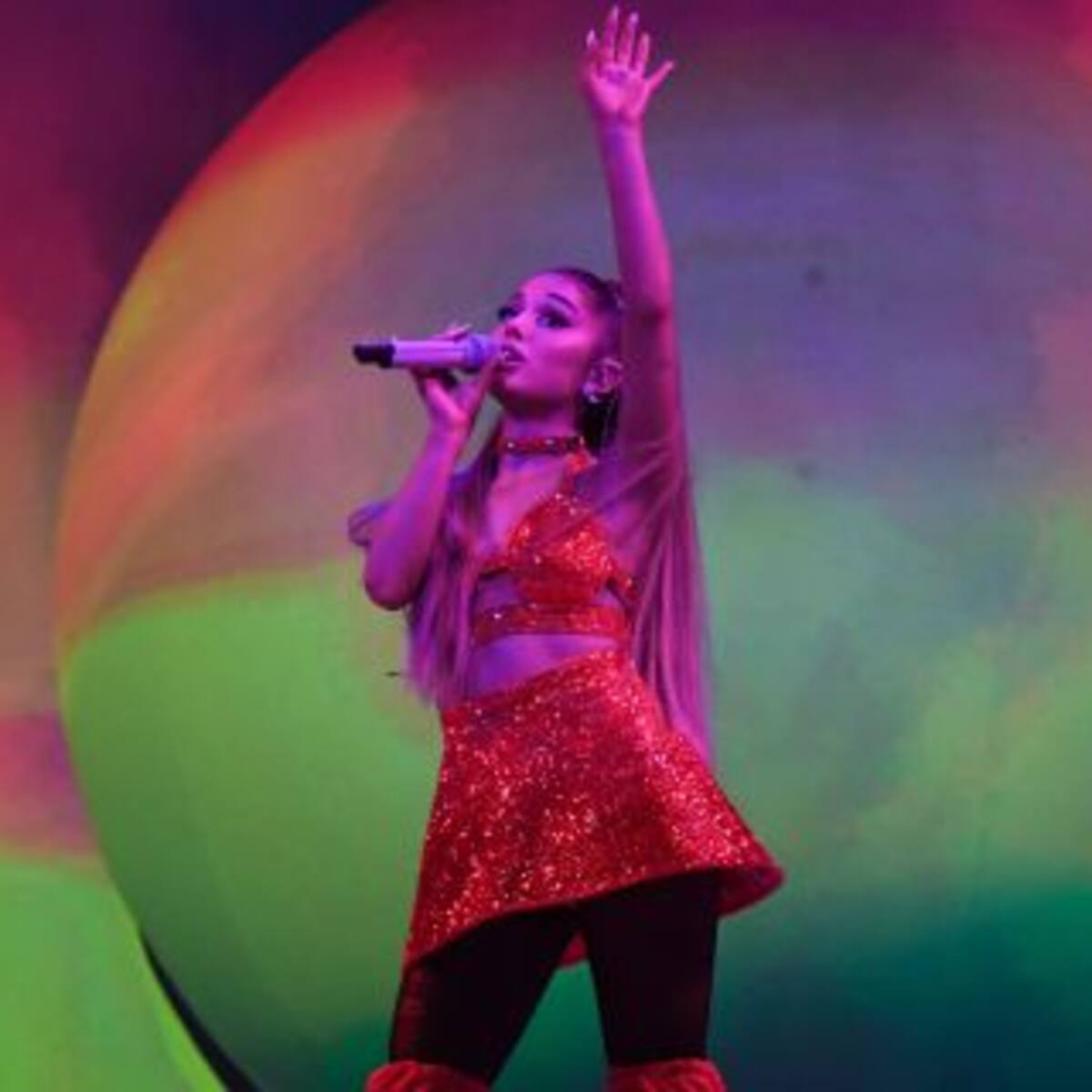 Ariana Grande publicó una de las fotos más tiernas de su infancia