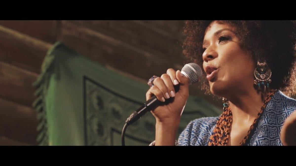 Ritmo y Melodía de Mayra Hurley