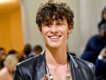 Shawn Mendes se pone en la piel de Billie Eilish en su versión de ‘Happier Than Ever’