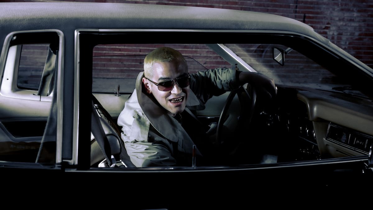 Barry B retoma el videoclip de ‘Silverado’ para su nueva entrega: 'No pega igual (stuck on replay)'