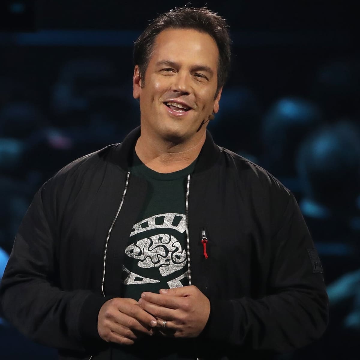 Fuerte sacudida en Microsoft: se va Phil Spencer, sale Sarah Bond y Xbox vuelve a tambalearse