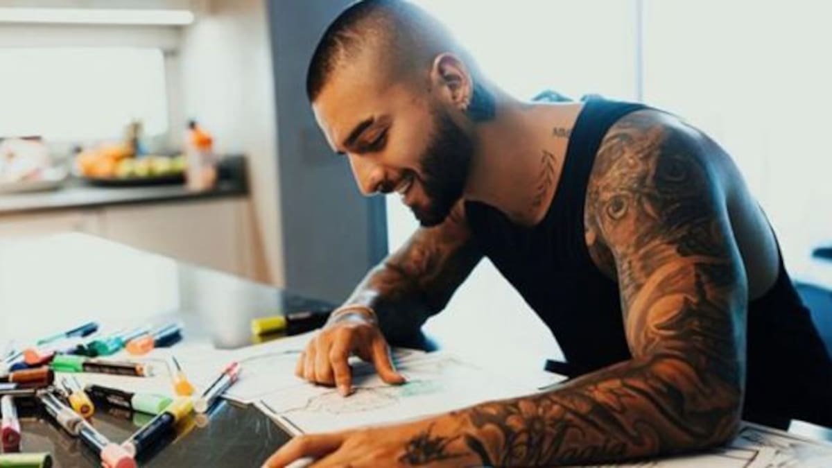 Maluma debuta como diseñador y lanza su línea de ropa