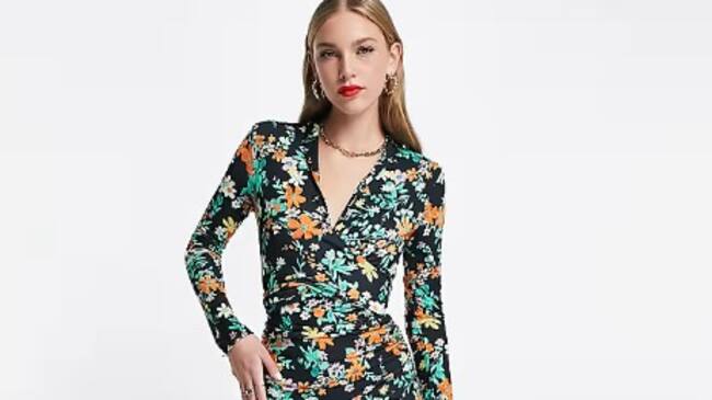 Vestido similar al de Ester Expósito