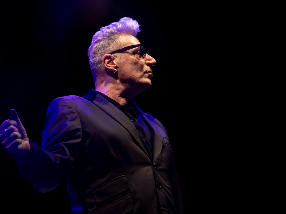 Loquillo recuerda su infancia: Entre la bomba que encontró con 8 años y el intento de abuso que sufrió en el colegio