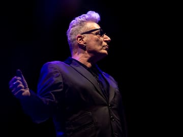 Loquillo recuerda su infancia: Entre la bomba que encontró con 8 años y el intento de abuso que sufrió en el colegio