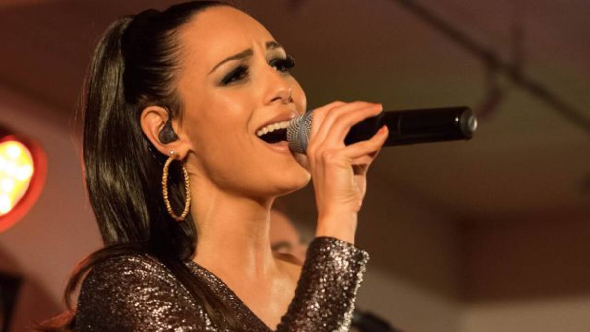 Una chica de mil voces