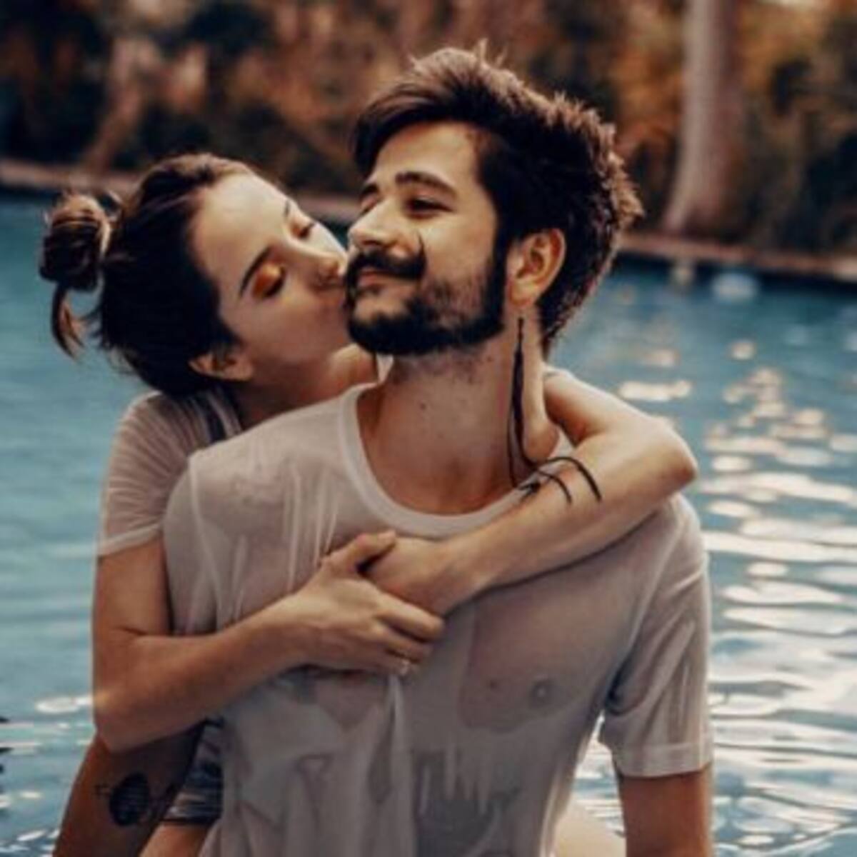 Camilo publica video de Evaluna mientras se baña y causa controversia