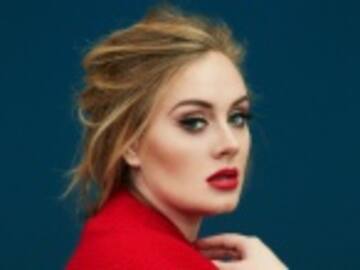 No podemos dejar de reírnos con la foto de cumple de Adele