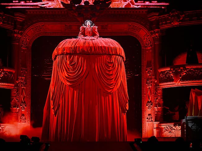 Lady Gaga se presenta en el escenario del O2 Arena el 29 de septiembre de 2025 en Londres, Inglaterra. Samir Hussein/Getty Images para Live Nation