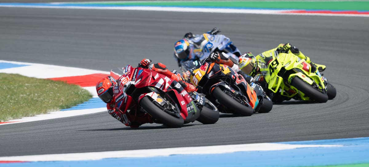 Diferentes pilotos durante la última carrera de Moto GP.