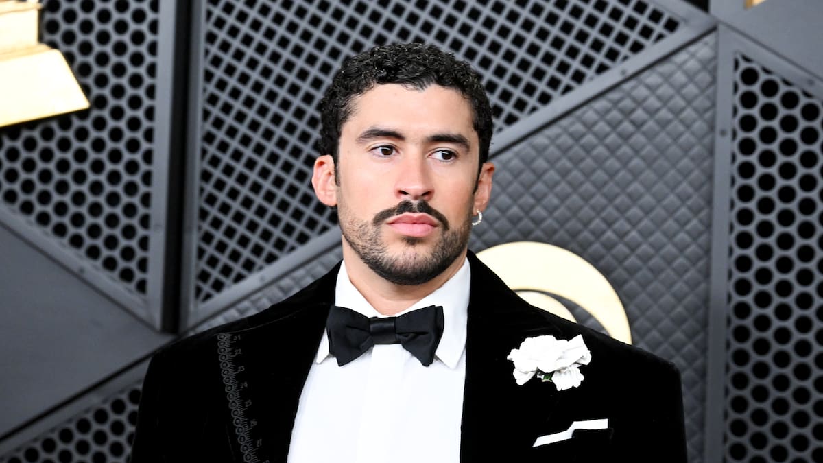 Confunde a Bunbury con Bad Bunny y se equivoca comprando entradas para su concierto: "Es el destino"