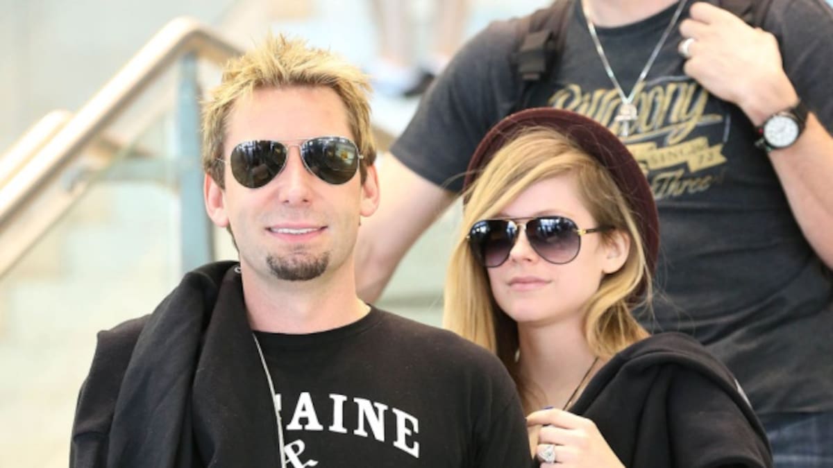 El marido de Avril Lavigne se siente aliviado por poder hablar de la enfermedad de su mujer