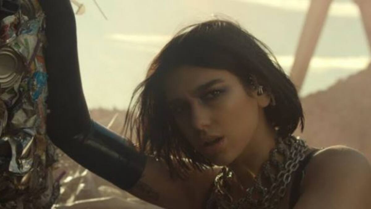 Escuchá "Swan Song", el nuevo single y video de Dua Lipa