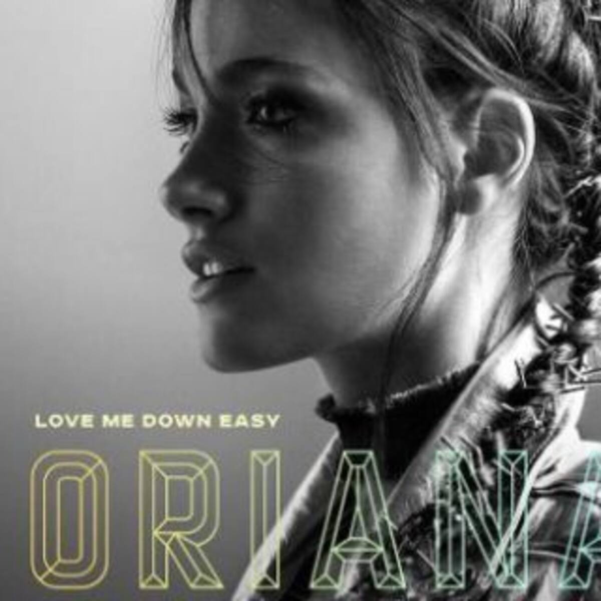 ¡Oriana estrenó Lyric Video de Love Me Down Easy!