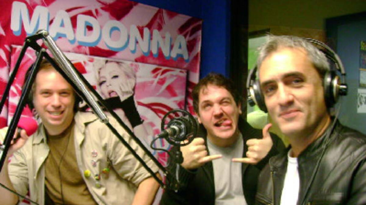 Los Pericos en la Cabina de Los 40 Principales