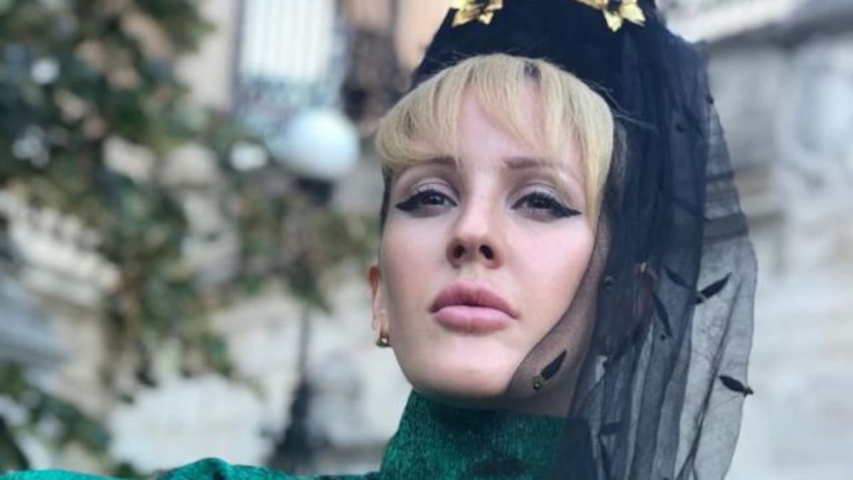 Ellie Goulding se adueña de Budapest en Close to me