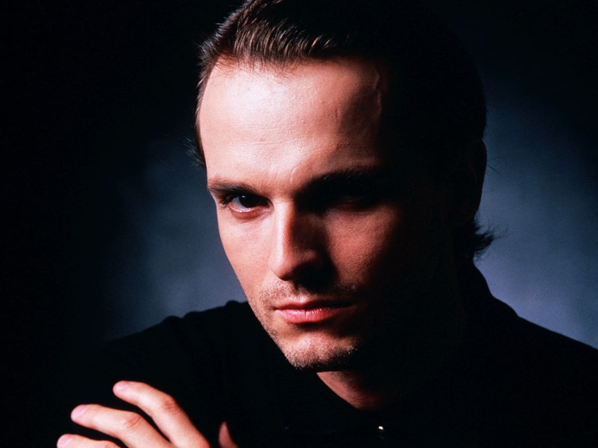Cuarenta años de 'Salamandra': el disco con el que Miguel Bosé terminó de reinventarse en los ochenta