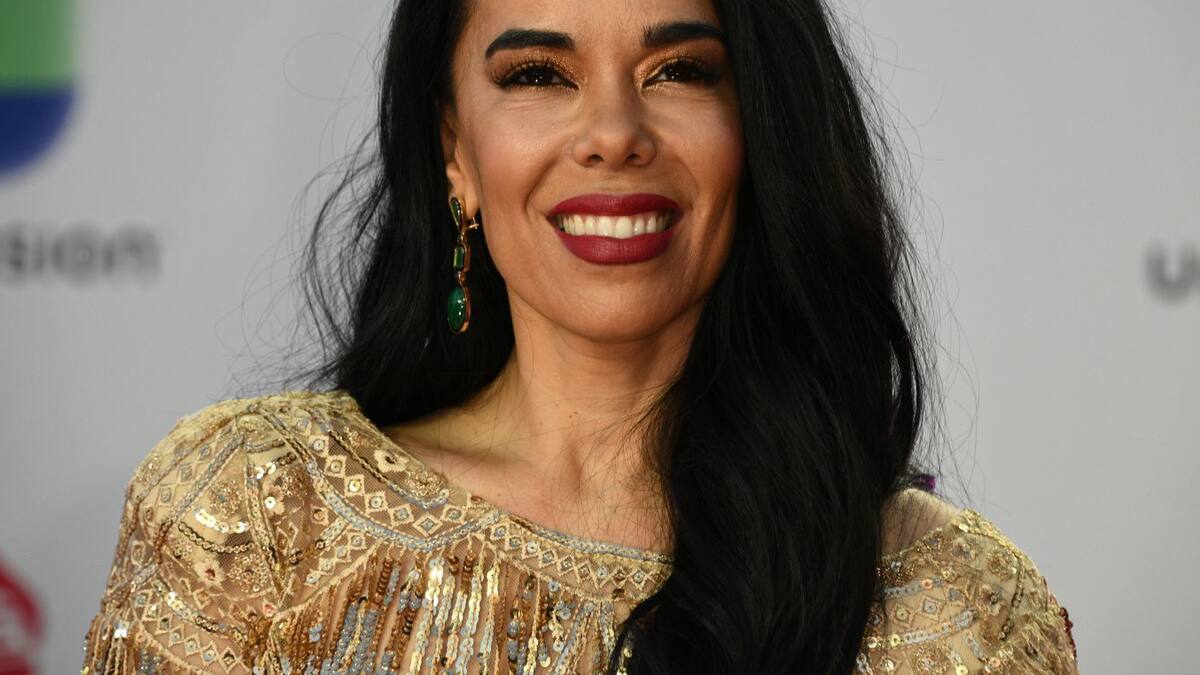 Beatriz Luengo pone fecha a Rebelde con Yotuel y Omar Montes