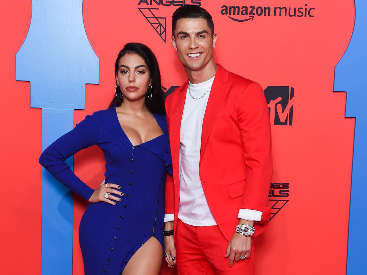 Cristiano Ronaldo y Georgina Rodríguez ya se han casado: Esta es la discreta foto con la que han confirmado su boda